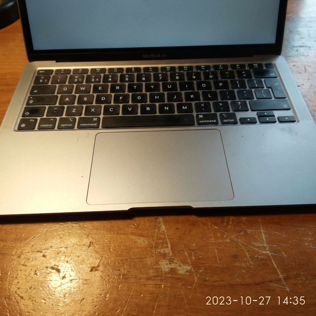 MacBook Air M2 13" 256GB/8GB - Midnight photo 2